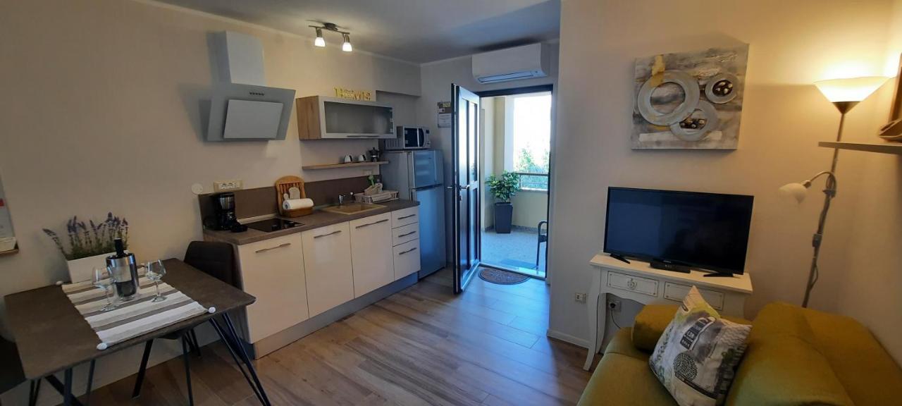 Apartments Alea Rovinj Exteriör bild
