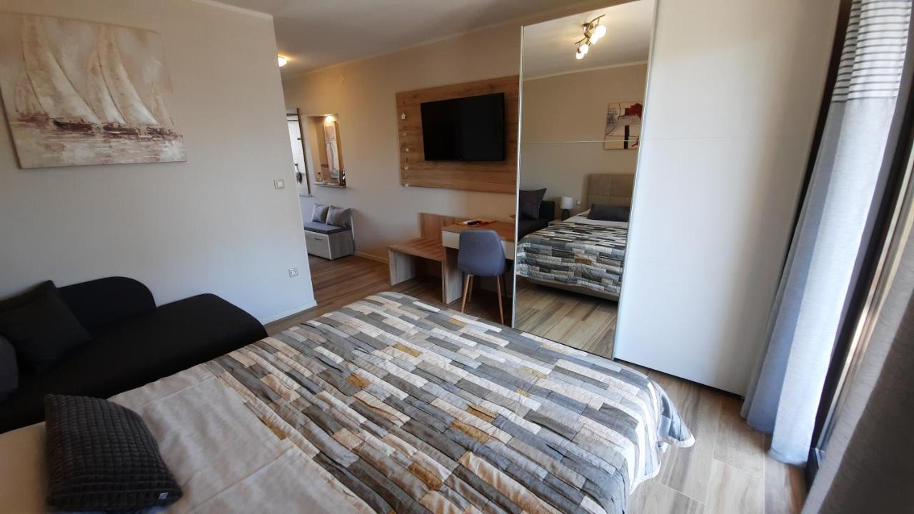 Apartments Alea Rovinj Exteriör bild