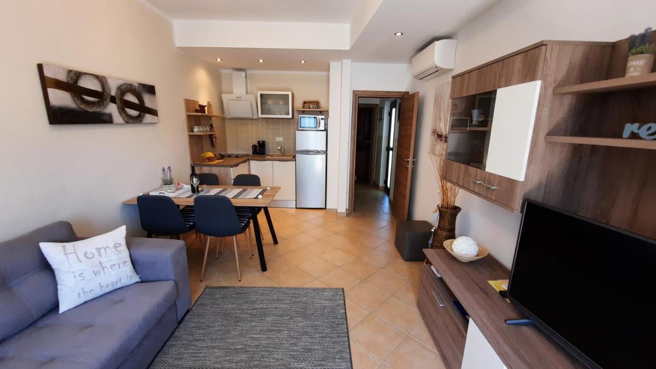 Apartments Alea Rovinj Exteriör bild