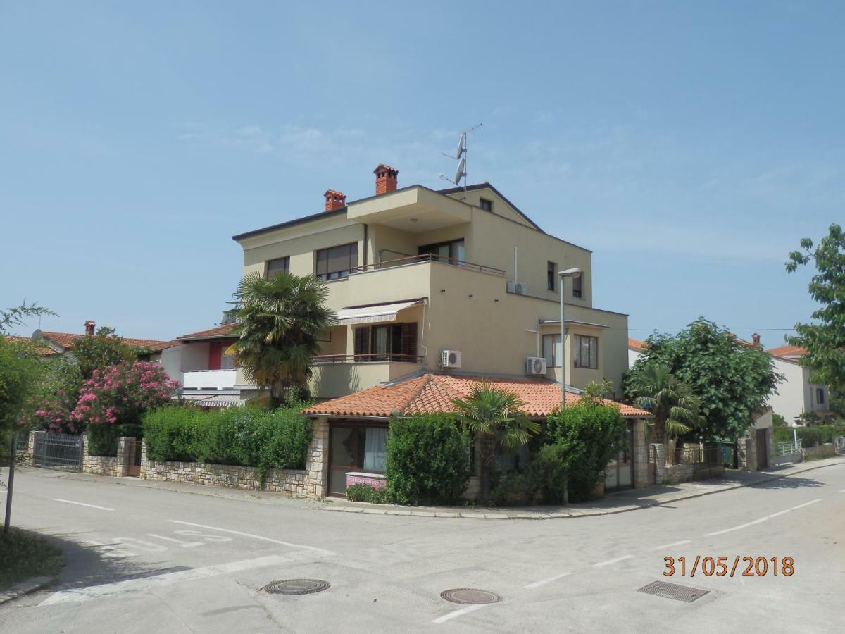Apartments Alea Rovinj Exteriör bild